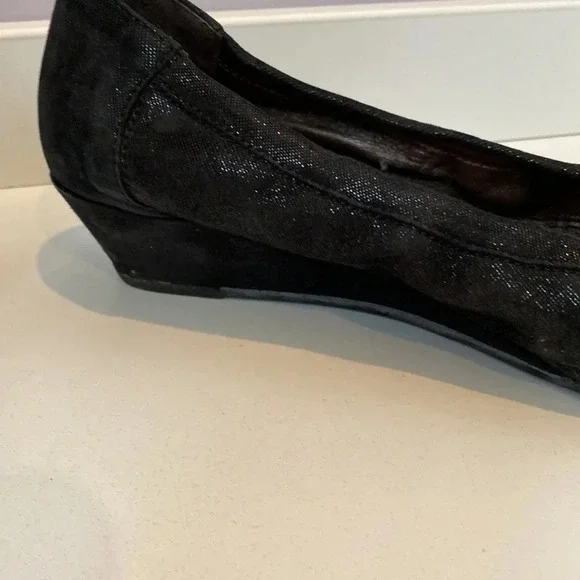 AGL black closed toe shoes with low heel size 41 - Picture 11 of 14